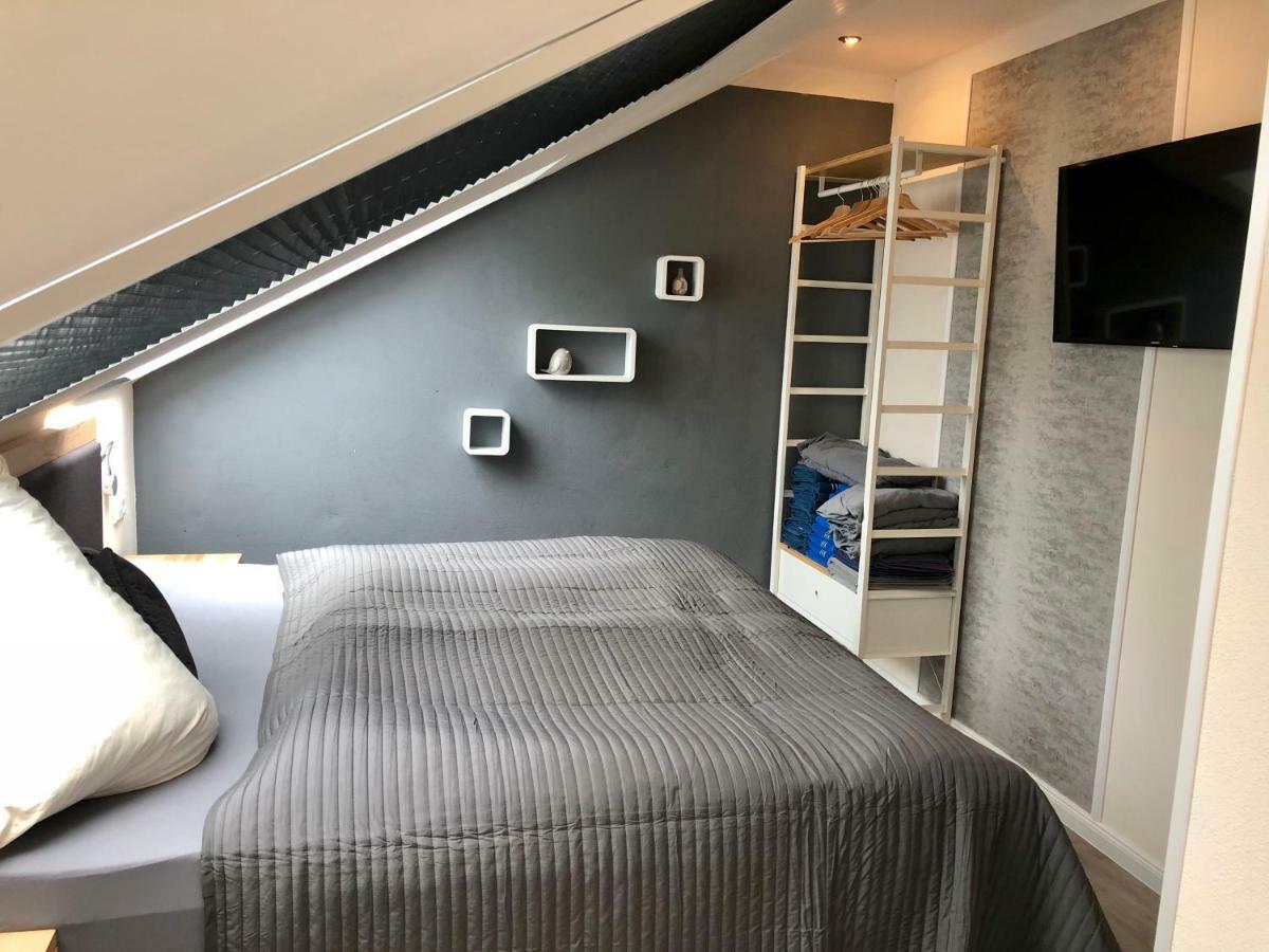Ferienhaus Traumspot Wiek auf Rügen Exteriör bild
